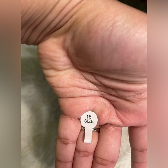 Purple stone ring - Picture 2 of 3